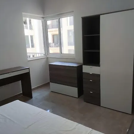 Qawra 3 Bedroom Apartament *